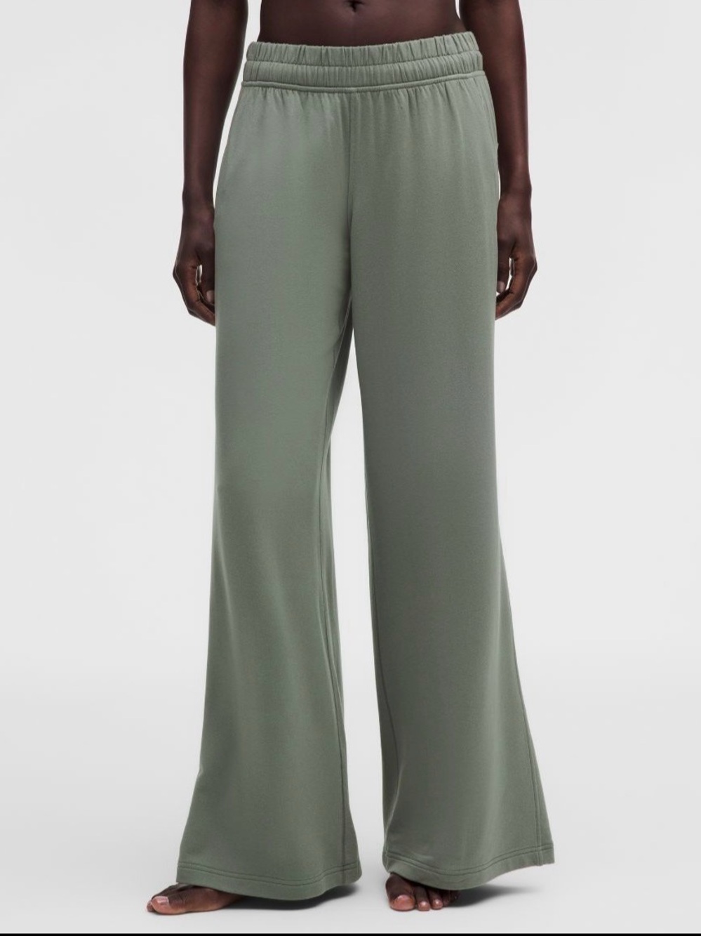 Lululemon - Be Calm Mid Rise Wide Leg Pant - NWT - Size L